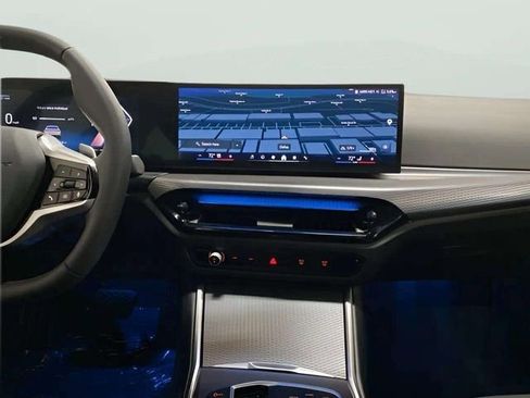 Used 2025 BMW 430i xDrive w/ Premium Package image 12