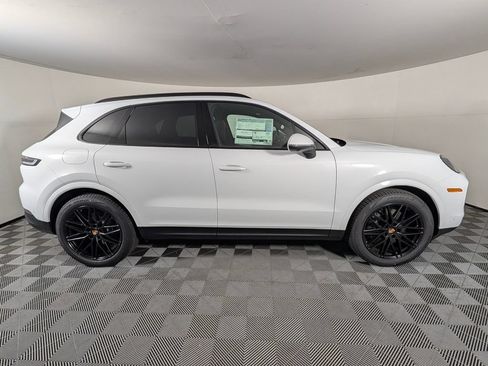 New 2026 Porsche Cayenne AWD/4WD image 8