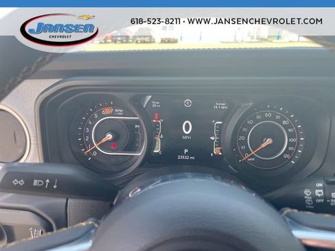 Used 2024 Jeep Wrangler Unlimited Sahara w/ Dual Top Group AWD/4WD image 11