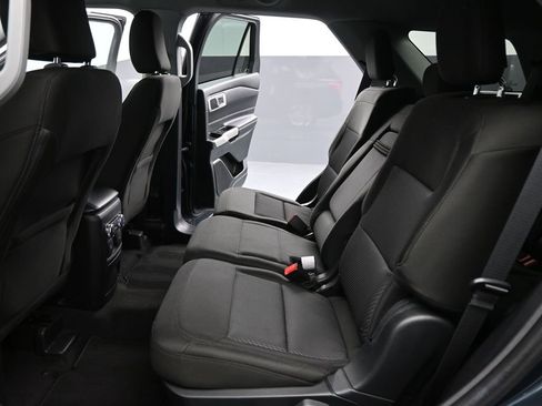 Certified 2022 Ford Explorer XLT image 20