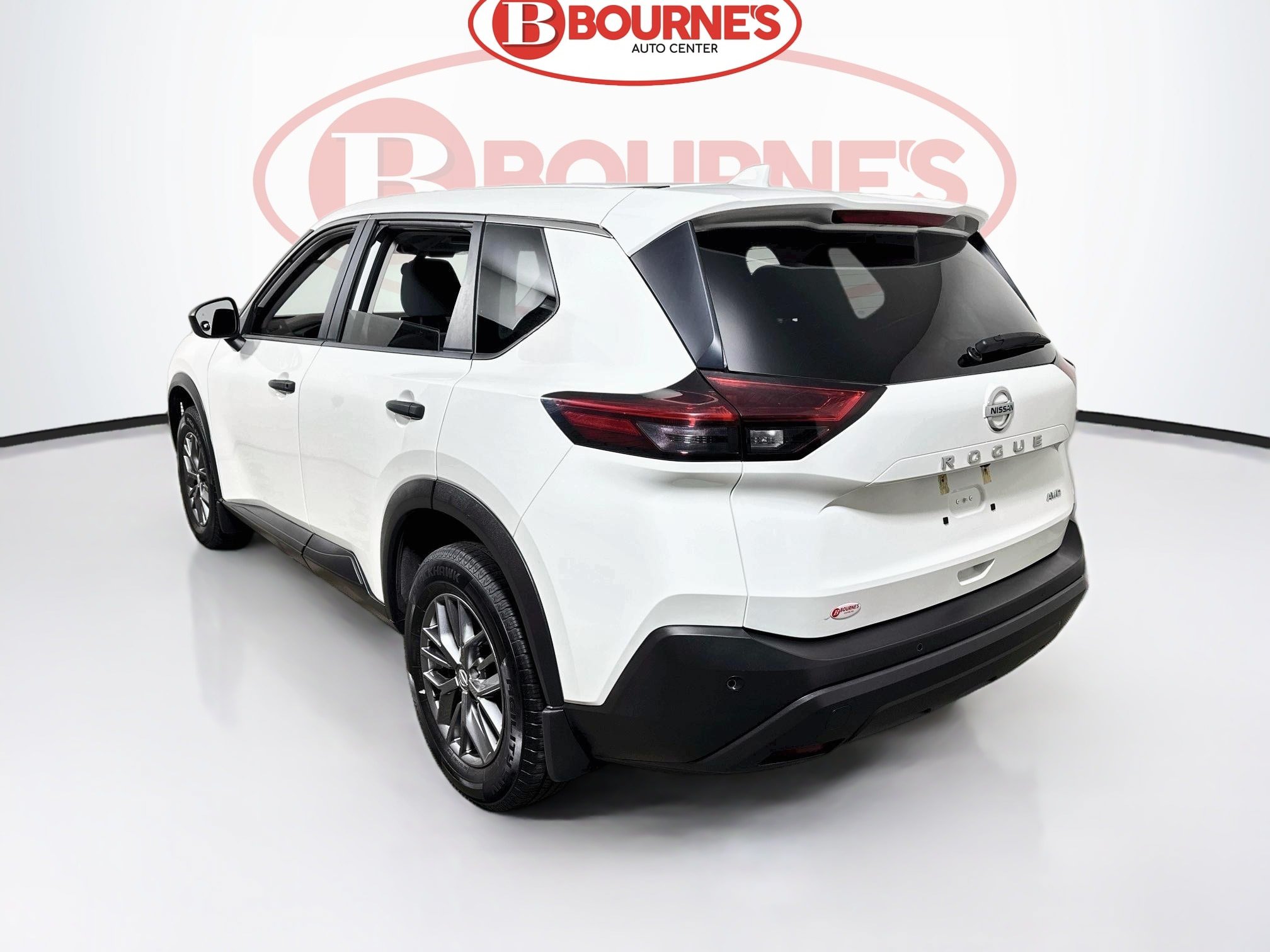 Used 2021 Nissan Rogue S AWD/4WD image 8