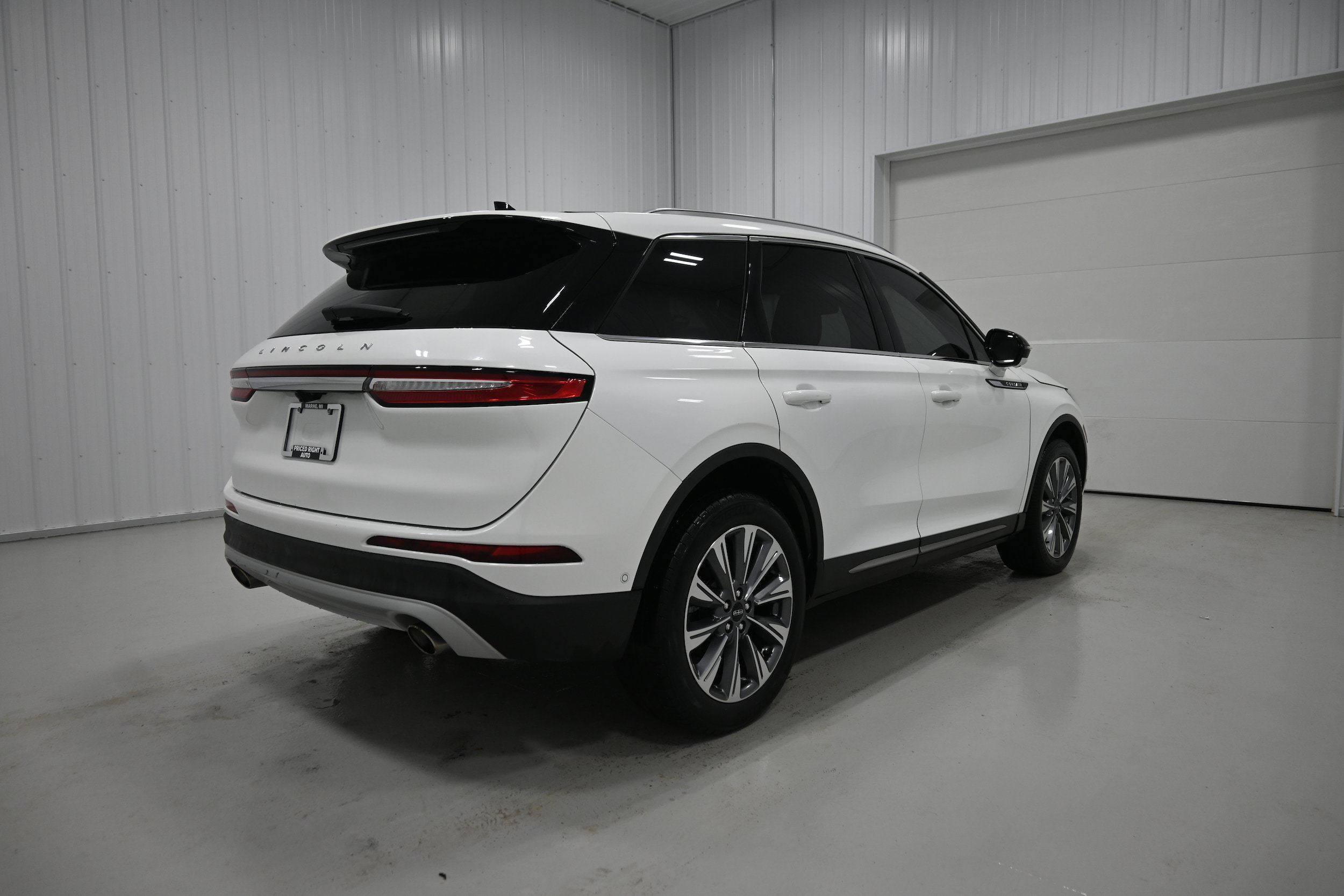 Used 2022 Lincoln Corsair Reserve w/ Equipment Group 201A AWD/4WD image 41