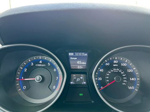 Used 2017 Hyundai Elantra GT FWD image 24