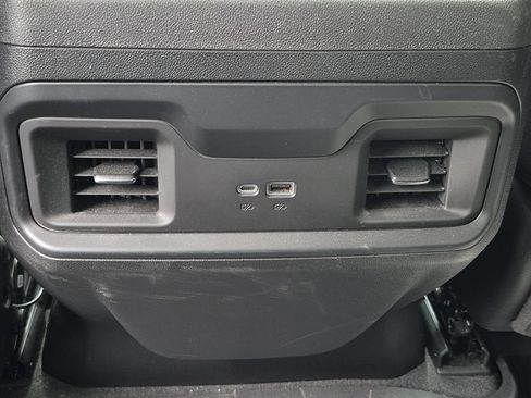 Used 2024 Chevrolet Silverado 2500 LT AWD/4WD image 14