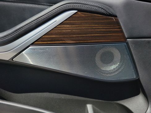 Used 2023 BMW X7 M60i w/ Executive Package AWD/4WD image 18