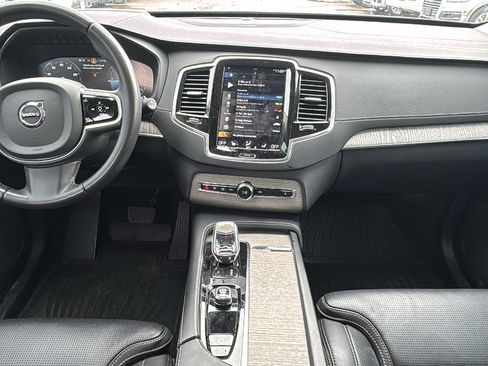 Used 2022 Volvo XC90 T8 Inscription image 15