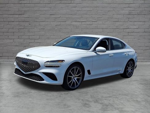 Used 2023 Genesis G70 2.0T AWD/4WD image 6