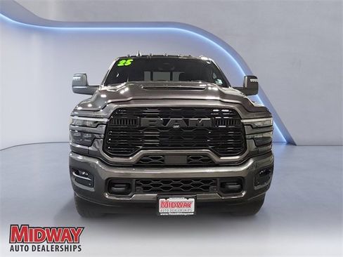 Used 2025 RAM 2500 Laramie image 8