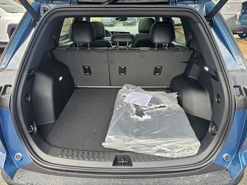 New 2026 Chevrolet Equinox LT w/ Convenience Package II image 13