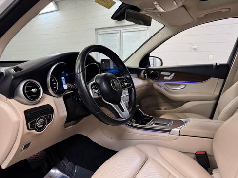 Used 2021 Mercedes-Benz GLC 300 image 15