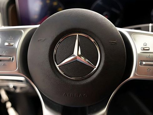 Used 2019 Mercedes-Benz G 550 image 21