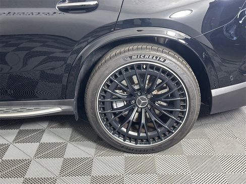Used 2025 Mercedes-Benz GLC 43 AMG 4MATIC image 23