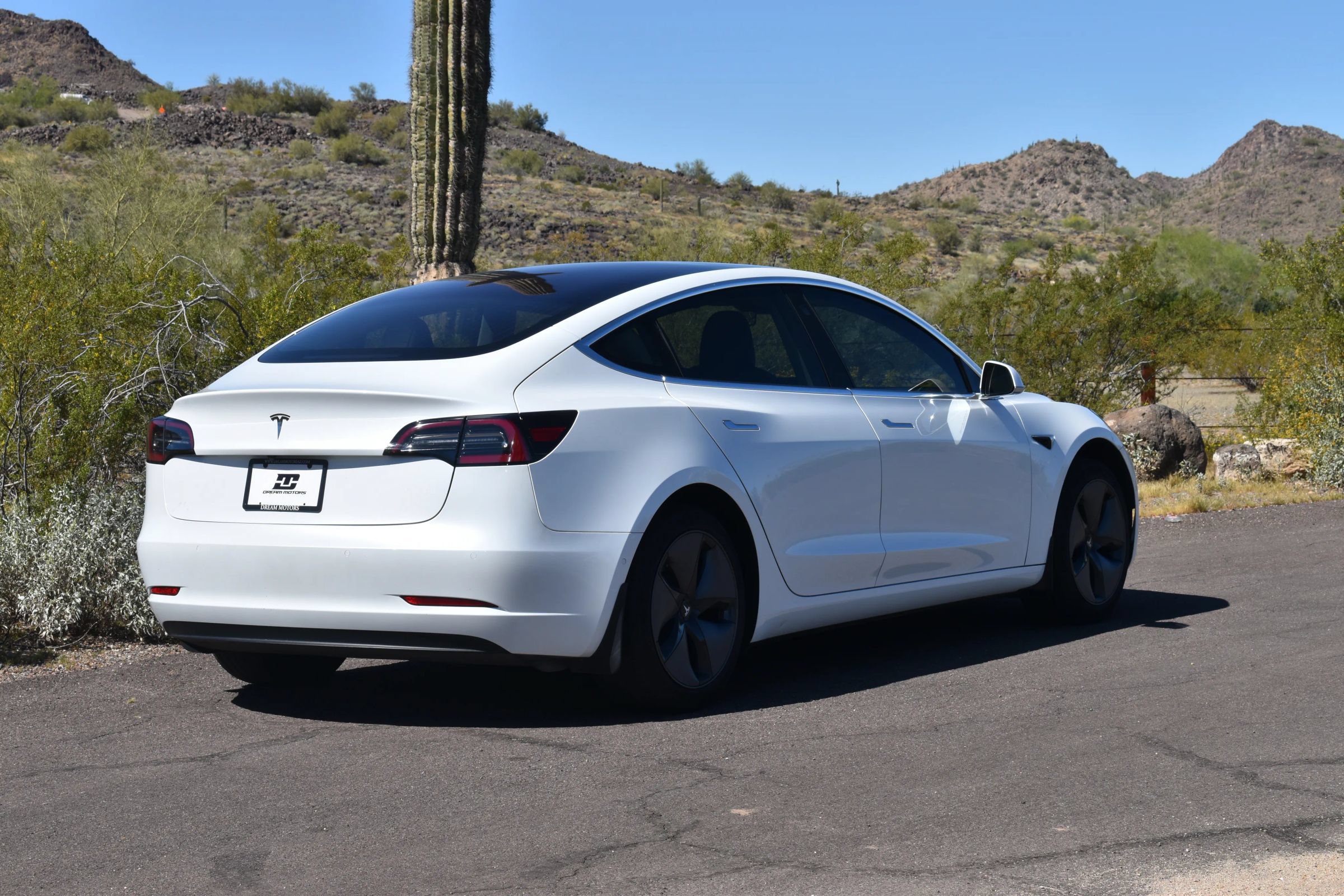Used 2018 Tesla Model 3 Long Range AWD/4WD image 8