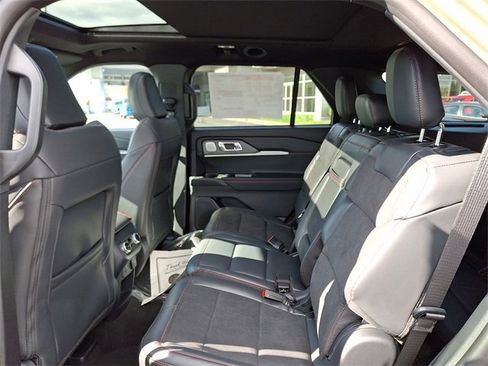 Used 2026 Ford Explorer ST w/ Sun And Sound Package image 6