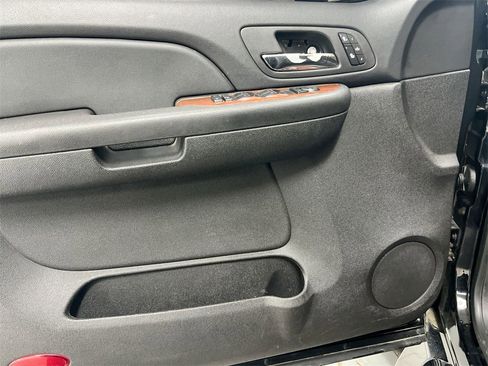 Used 2008 GMC Sierra 3500 SLT image 16