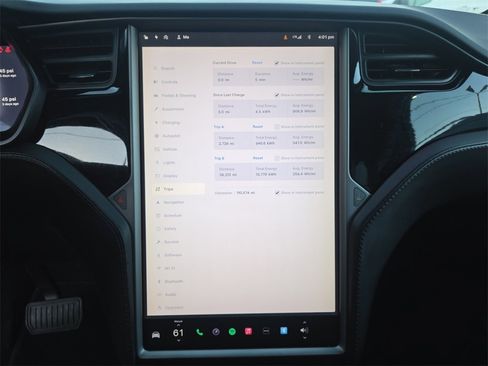 Used 2018 Tesla Model X 75D image 27