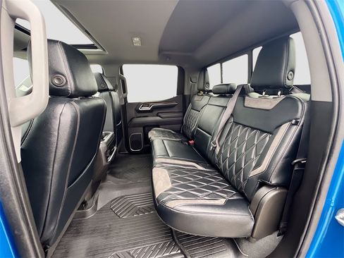 Used 2022 Chevrolet Silverado 1500 RST image 25