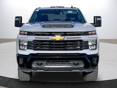 Used 2024 Chevrolet Silverado 2500 Custom w/ Custom Convenience Package