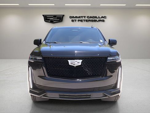 Used 2021 Cadillac Escalade Sport w/ LPO, ONYX Package AWD/4WD image 8