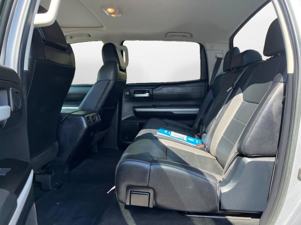 Used 2018 Toyota Tundra Limited w/ Limited Premium Package AWD/4WD image 12