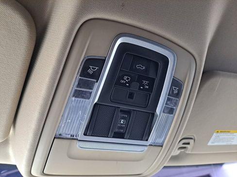 Used 2020 RAM 1500 Laramie image 34