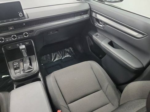 Certified 2025 Honda CR-V EX image 16
