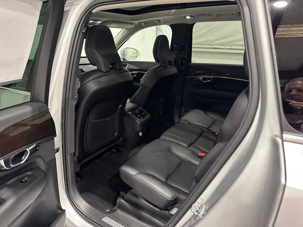 Used 2019 Volvo XC90 T6 Momentum w/ Protection Package AWD/4WD image 62