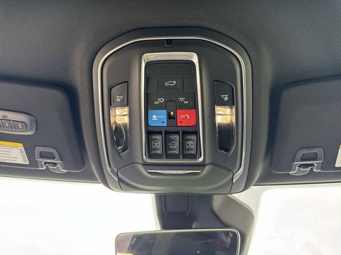 New 2026 Jeep Grand Cherokee Limited RWD image 48