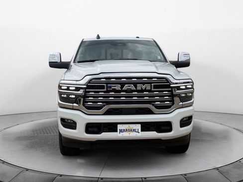 Used 2026 RAM 2500 Limited AWD/4WD image 8