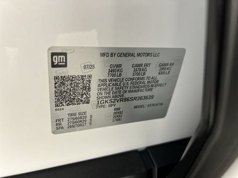 Used 2025 GMC Yukon AT4 Ultimate AWD/4WD image 35