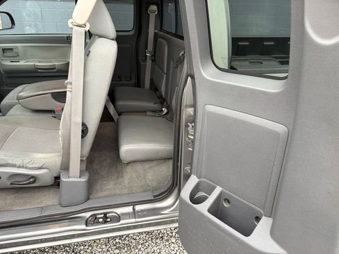 Used 2007 Dodge Dakota SLT w/ TRX4 Off Road Group image 9