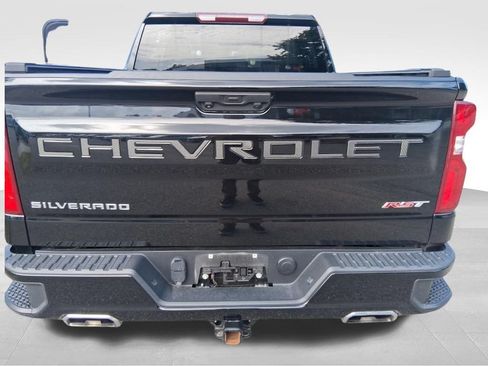 Used 2023 Chevrolet Silverado 1500 RST AWD/4WD image 19