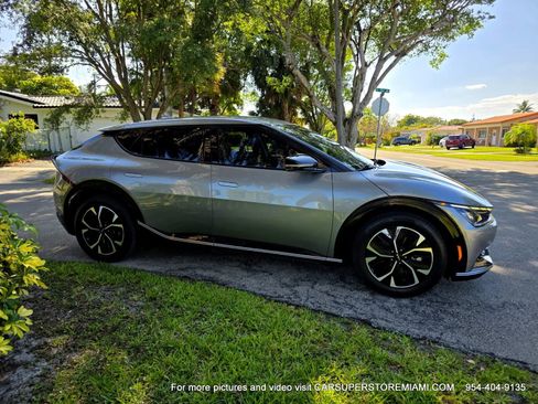 Used 2022 Kia EV6 Wind RWD image 16