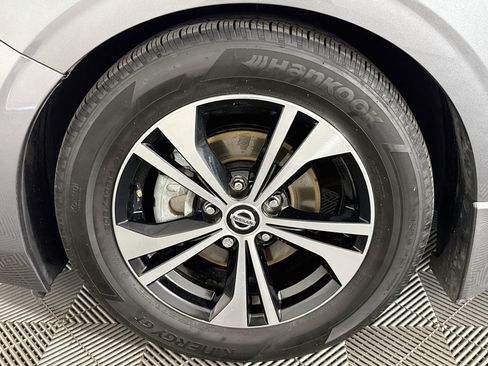 Used 2020 Nissan Sentra SV FWD image 34