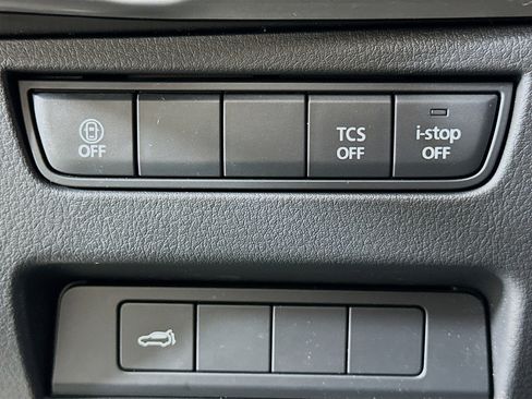 Used 2024 MAZDA CX-90 3.3 Turbo w/ Preferred Plus image 17