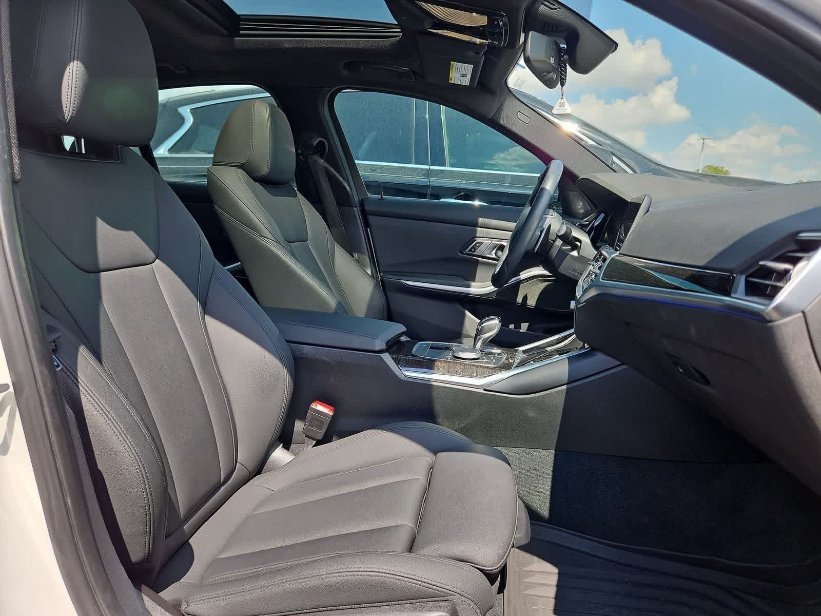 Used 2019 BMW 330i Sedan w/ Premium Package RWD image 23