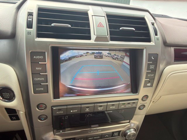 Used 2016 Lexus GX 460 w/ Premium Package AWD/4WD image 18