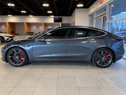 Used 2018 Tesla Model 3 Performance image 5
