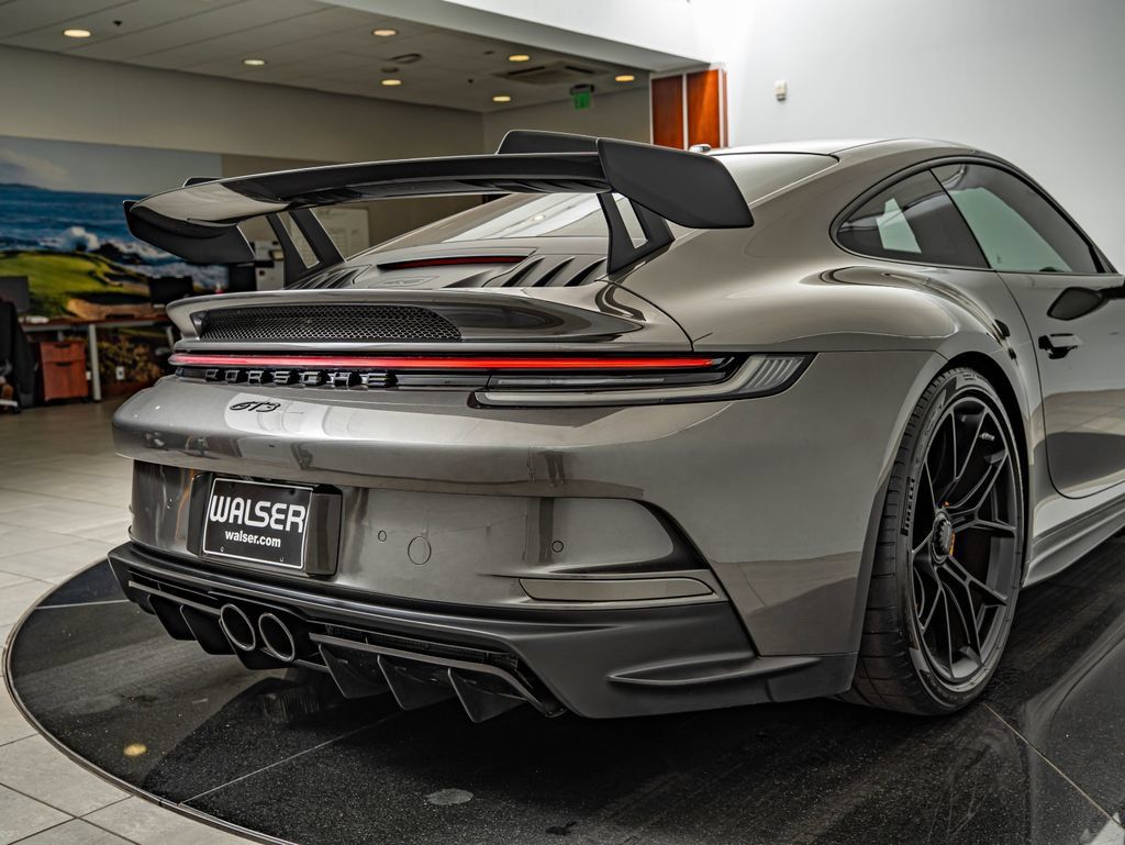 Certified 2022 Porsche 911 GT3 RWD image 23