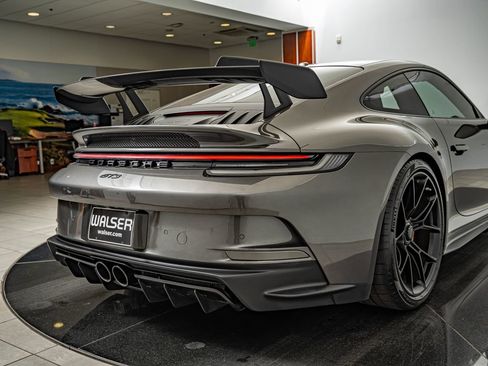 Certified 2022 Porsche 911 GT3 RWD image 23