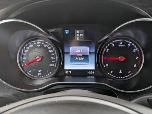 Used 2018 Mercedes-Benz GLC 300 4MATIC Coupe image 28