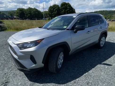 Certified 2019 Toyota RAV4 LE AWD/4WD image 4