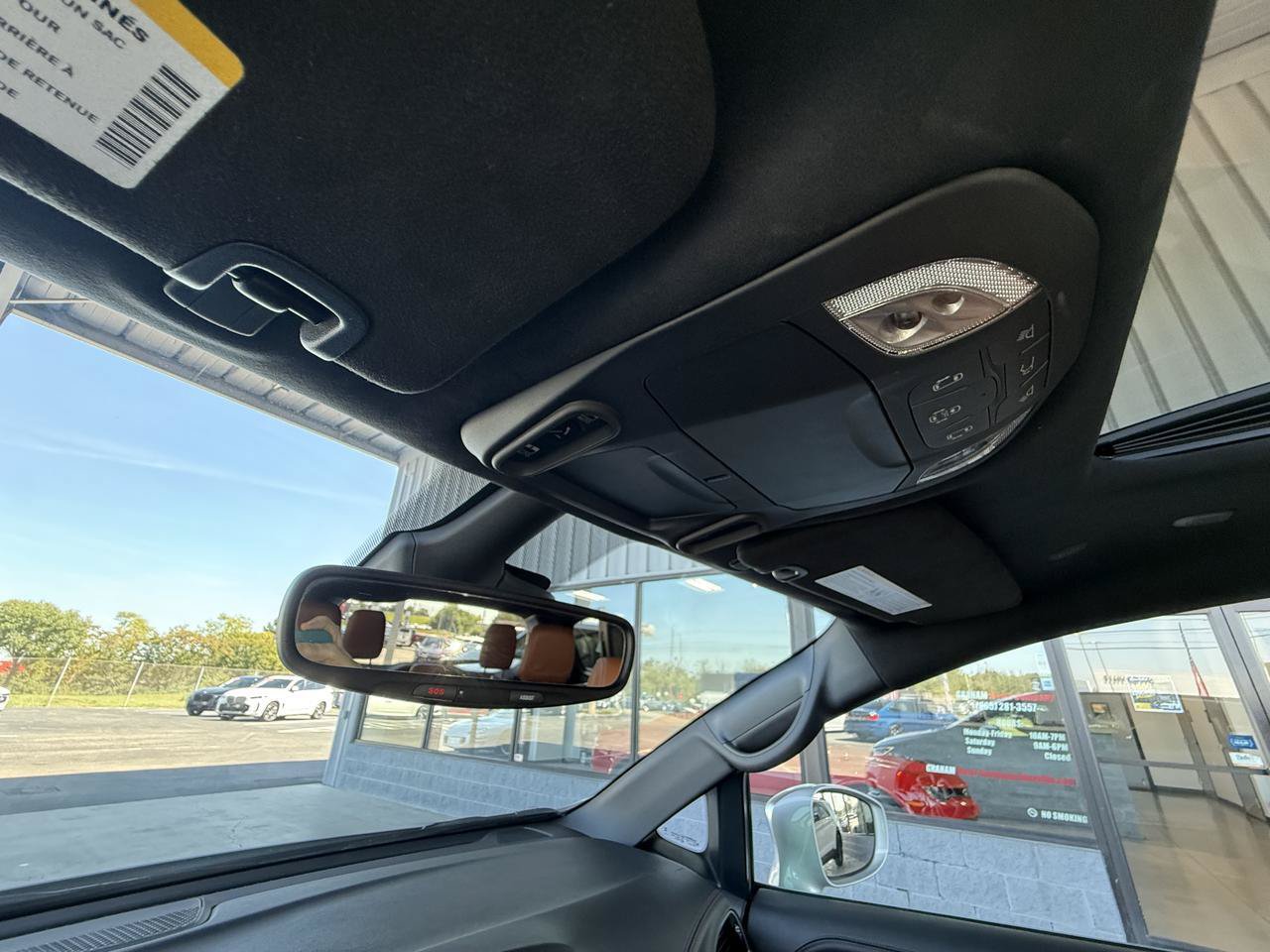 Used 2024 Chrysler Pacifica Pinnacle FWD image 28