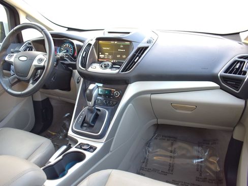 Used 2013 Ford C-MAX Energi SEL FWD image 17