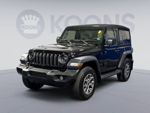 Used 2024 Jeep Wrangler Sport S image 1