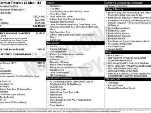 Used 2023 Chevrolet Traverse LT image 2