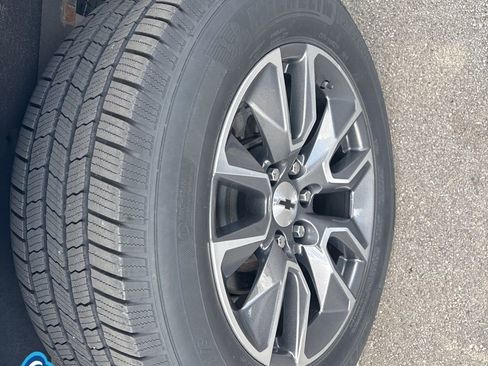 Used 2019 Chevrolet Silverado 1500 RST image 11