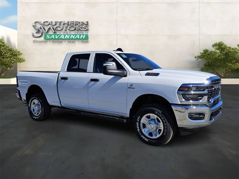 New 2026 RAM 2500 Tradesman AWD/4WD image 7