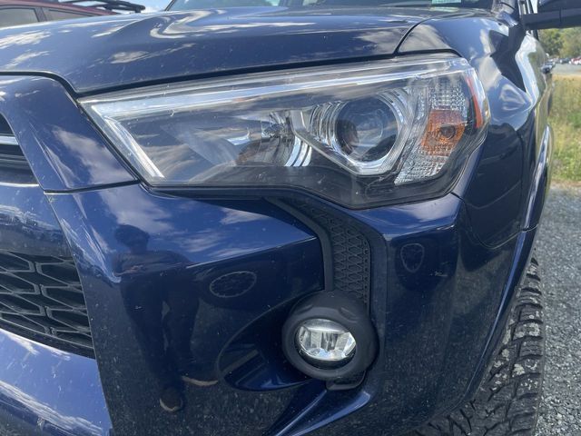 Certified 2021 Toyota 4Runner SR5 AWD/4WD image 10
