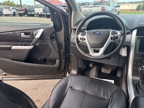 Used 2013 Ford Edge SEL AWD/4WD image 17
